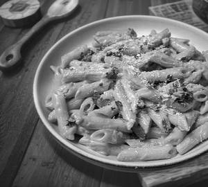 Pink Sauce Veg Pasta