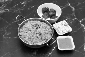 Plain Biriyani + 5 Pieces Chilli Chicken