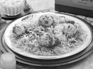 Egg Biryani With Boondi Raita