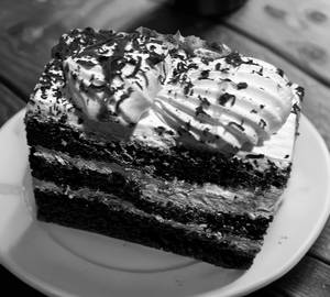 Pastry ( Black Forest ) (1 Pc)