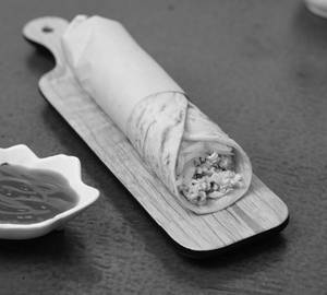 Egg Bhurji Roll