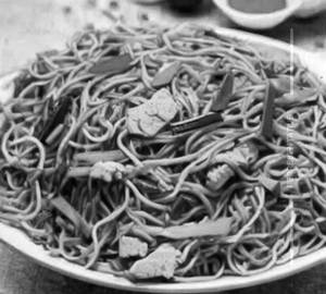 Hakka Noodles (chicken)
