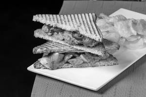 Chilli Egg Sandwich