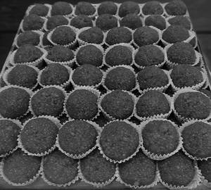 Gur Ladoo (5Pcs)