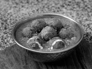 Veg Kofta Curry