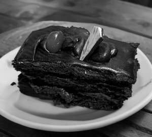 Pastry Chocolate Truffle ( Chocolate )
