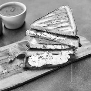 Creamy Paneer Grilled Sandwich