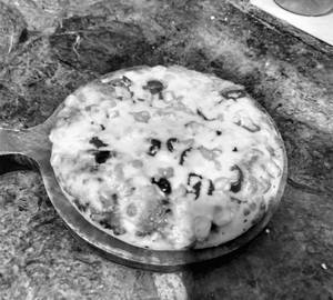 Spicy Achari pizza