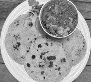 Chapati + chicken curry
