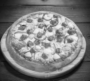 Chilli paneer pizza ( 8 inches size)