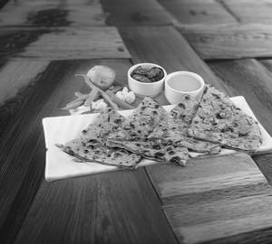 Veg Mughlai Paratha