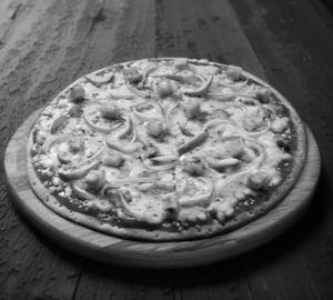 Tandoori Paneer Pizza