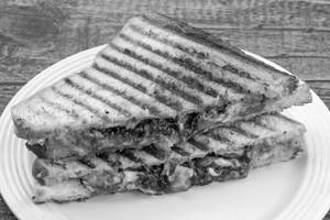 Grilled Aloo Tikki Sandwich