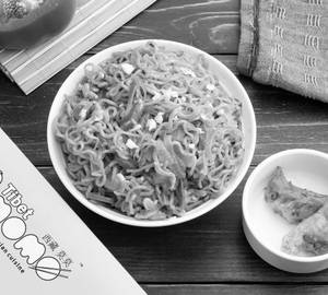 Chicken momo maggi