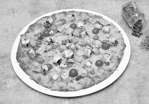 Paneer Tikka Pizza