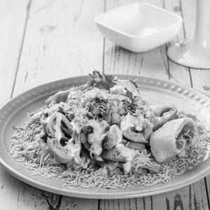 Dahi Pakoda Chaat (chilli)
