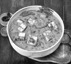 Matar paneer