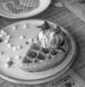 Eggless Waffle Plus Gelato & Drizzler Combo