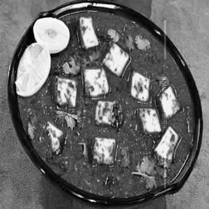 Paneer Akbari