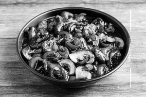 Mushroom Chilly (Dry)