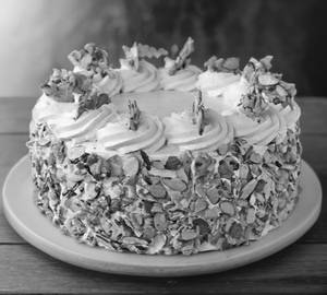 Choco almond chocolate cake [500 g]