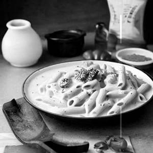 White Sauce Cheese Pasta