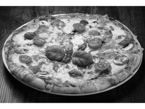 Tomato Pizza