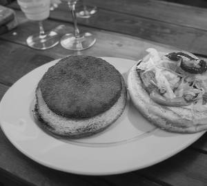 Aloo Tikki Burger