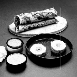 Achari Paneer Tikka Frankie