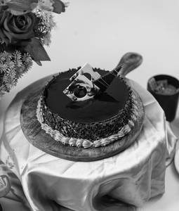 Cake Chocolate Flake Small