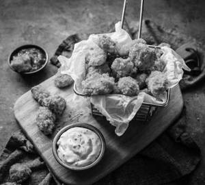 Chicken popcorn with sweet chilli