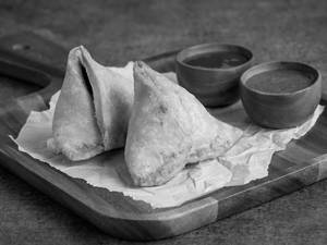 Samosa (2 Pcs)