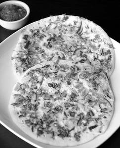 Onion Uthappam
