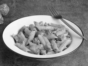 Roasted Bell Pepper Sauce Pasta