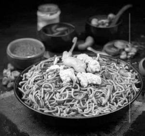 Triple Chicken Schezwan Noodles