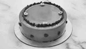 El Hazelnut & Caramel Choco Crunch Cake Medium 500 Gms