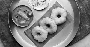 Sambar + medu vadai