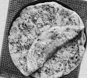 Besan Masala Chilla (2 Piece .)