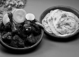 Chicken Fry 2 Pcs With  3 Parotta