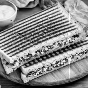 Spinach Corn Mayo Grilled Sandwich