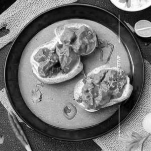 Butter Chicken Crostini