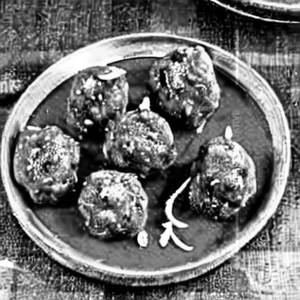Kashmiri Kofta Sweet