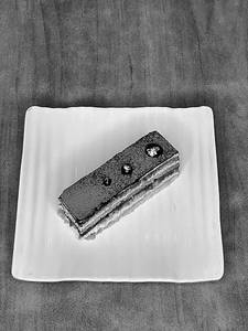 L'opera Pastry (1 Piece)