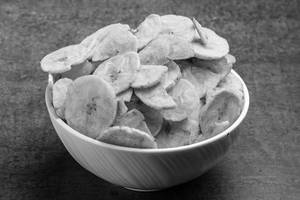 Yellow Kela Chips [200 Grams]