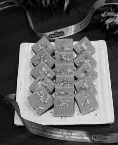 Besan Burfi