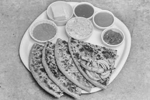 Aloo Pyaaz Paratha [Full]