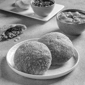 Jodhpuri Onion Kachori with Aloo Subji