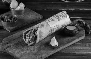 Achari Chicken Roll