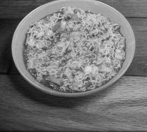 Veg Maggi with Cheese (500gm)