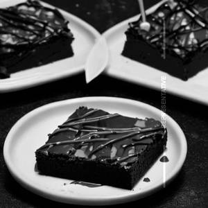 Sizzling Caramel Brownie